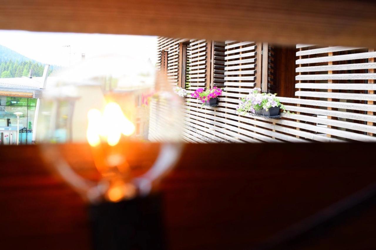Hotel Kube فولاريا المظهر الخارجي الصورة